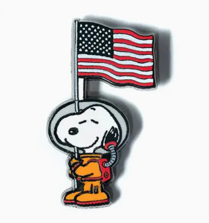 Snoopy Lapel Pin - Image 3